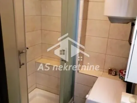 Izdavanje, trosoban stan, 55m², Bulbulder, Zvezdara Sve Podlokacije - image 7