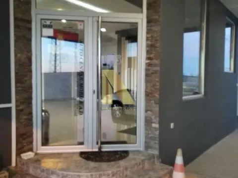 Rent, office space, 400m², Čenej, Novi Sad Sve Podlokacije - image 5