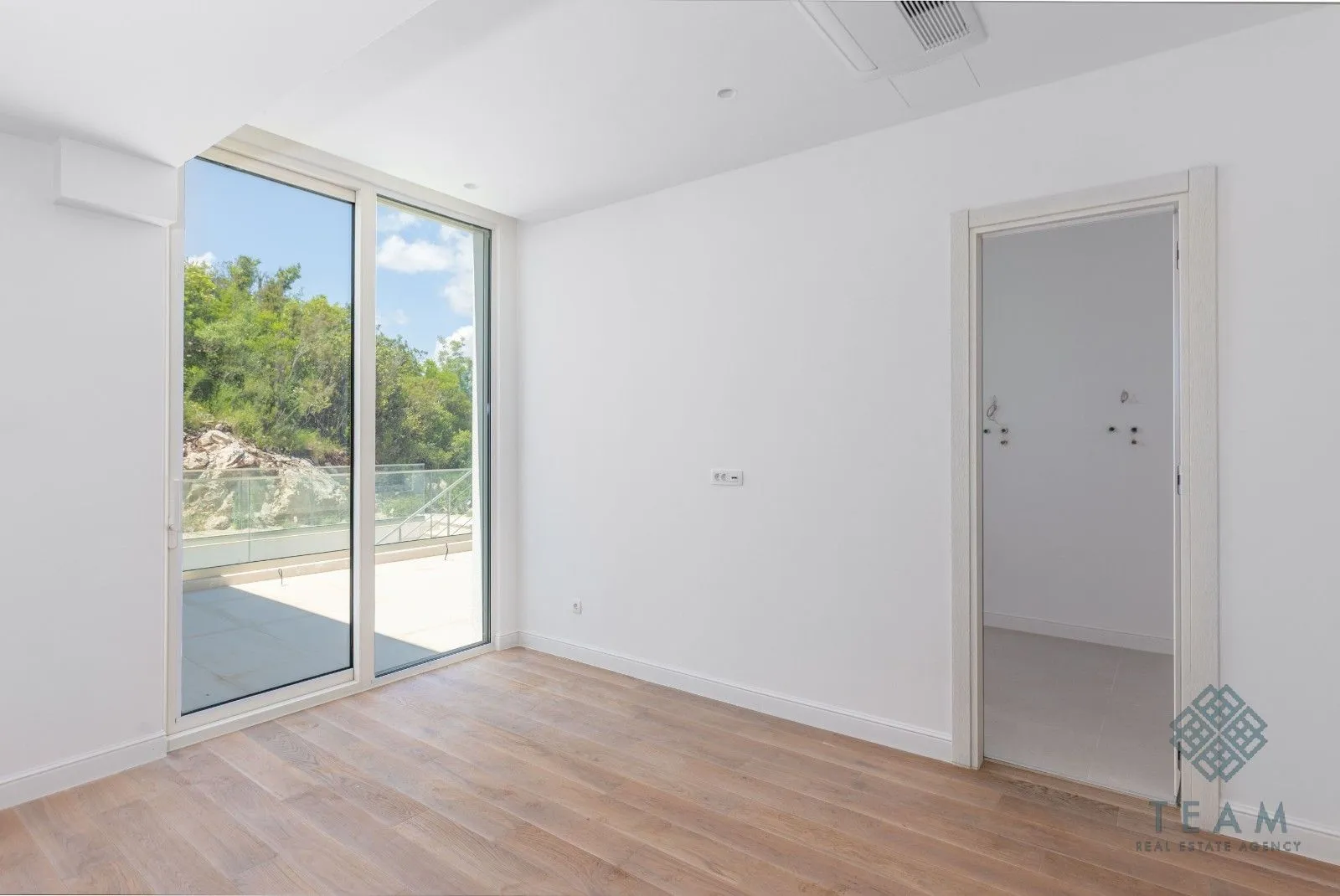 Sale, house, 328m², Krašići, Tivat