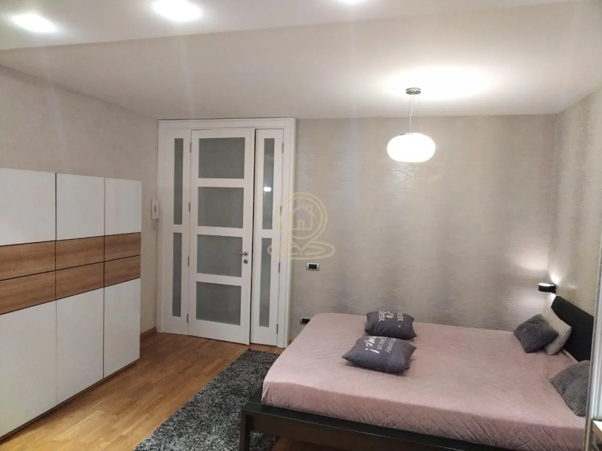 Rent, one bedroom apartment, 41m², Stari Grad, Beograd