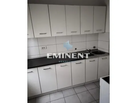 Rent, three bedroom apartment, 85m², Čukarica, Beograd - image 8