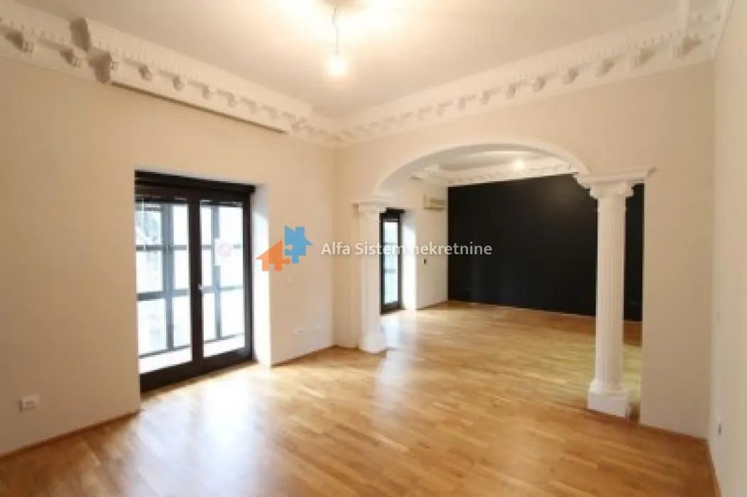 Izdavanje, kuća, 550m², Autokomanda, Voždovac Sve Podlokacije