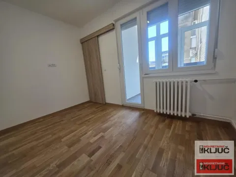 Sale, one bedroom apartment, 42m², Kej, Novi Sad Sve Podlokacije - image 3