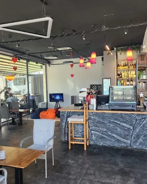 Prodaja, poslovni prostor, 216m², Šušanj, Bar