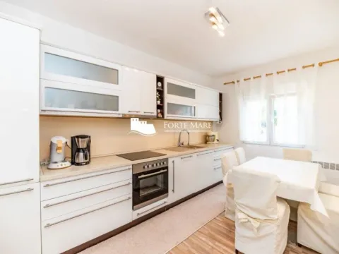 Sale, house, 309m², Kamenari, Herceg Novi - image 5