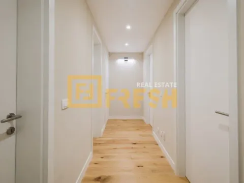 Prodaja, trosoban stan, 149m², Centar, Podgorica - image 20