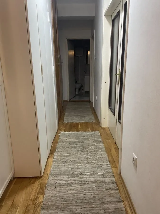 Prodaja, dvosoban stan, 57m², Bulevar Oslobodjenja, Novi Sad Sve Podlokacije