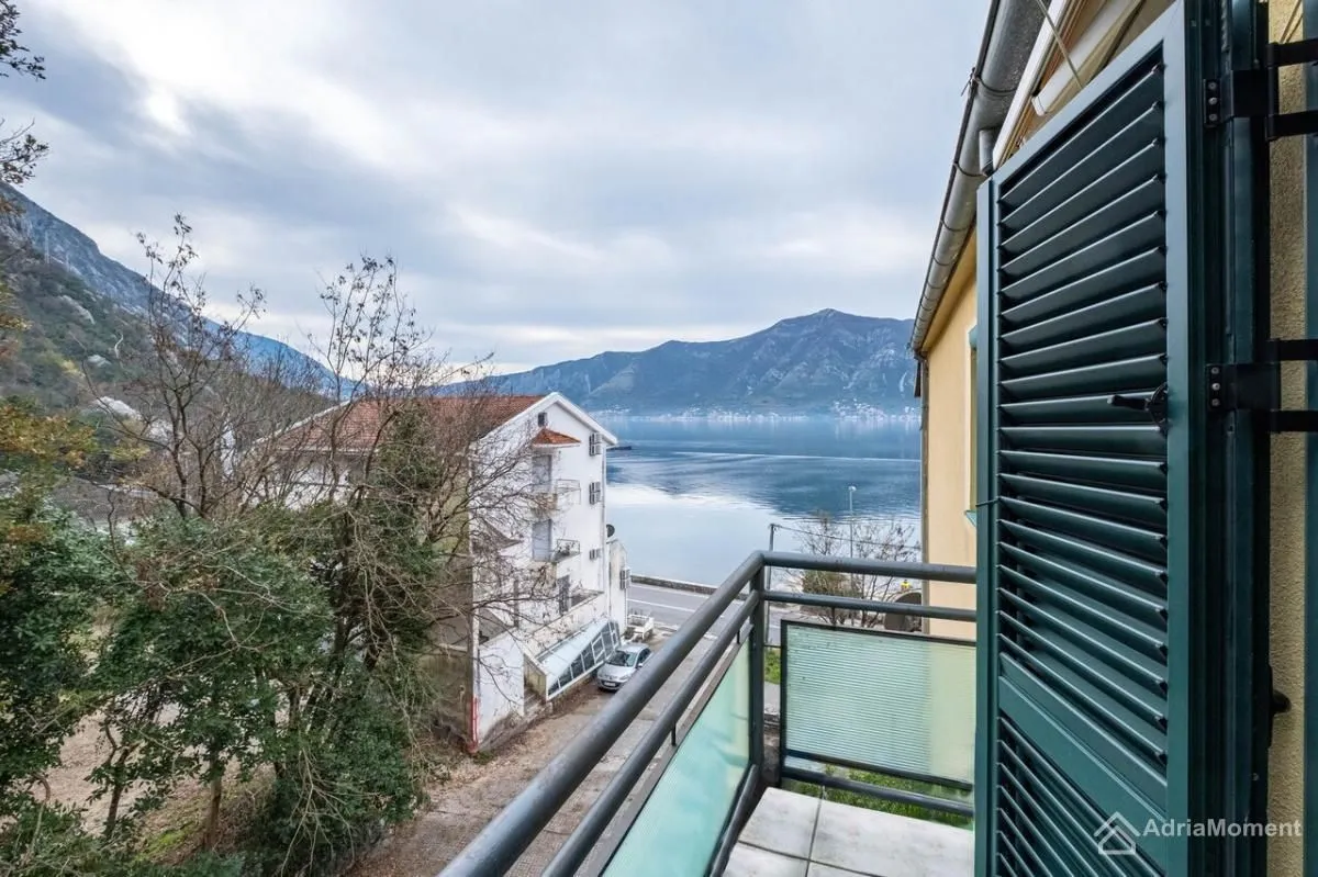 Prodaja, dvosoban stan, 44m², Ljuta, Kotor