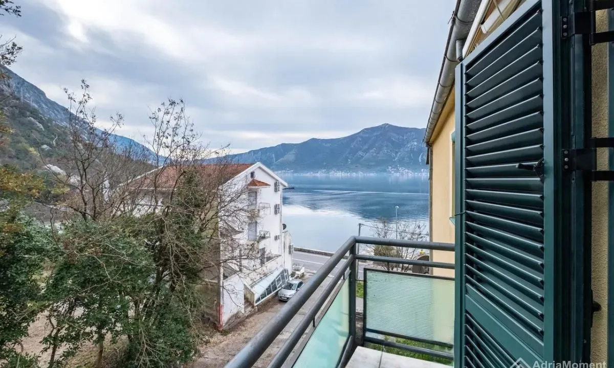 Prodaja, dvosoban stan, 44m², Ljuta, Kotor