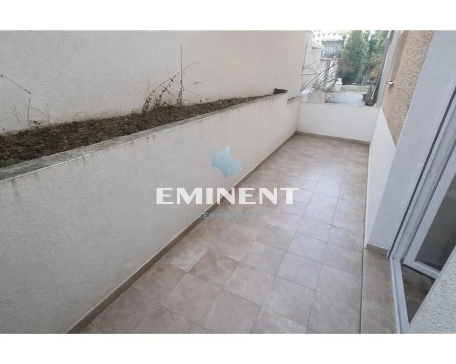 Prodaja, trosoban stan, 87m², Čukarica, Beograd