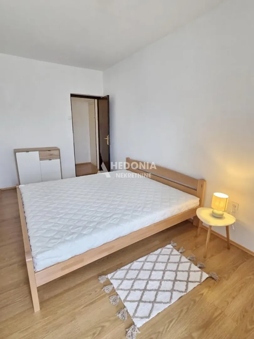 Rent, two bedroom apartment, 46m², Novi Beograd Sve Podlokacije, Beograd