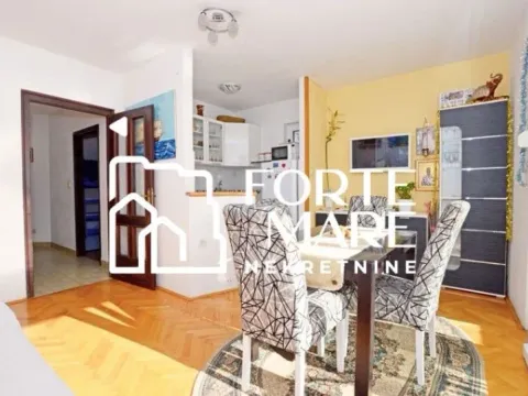 Prodaja, dvosoban stan, 47m², Herceg Novi, Crna Gora - image 2