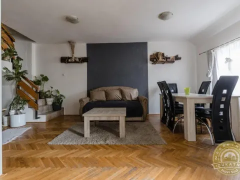 Sale, four bedroom apartment, 95m², Nova Detelinara, Novi Sad Sve Podlokacije