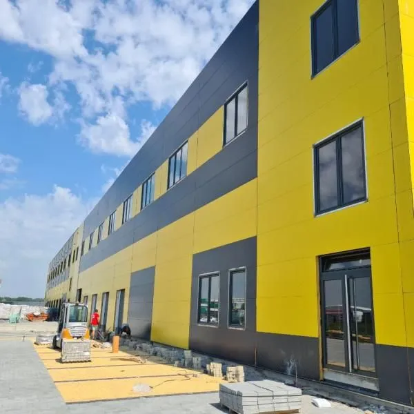 Rent, office space, 1400m², Čukarica, Beograd