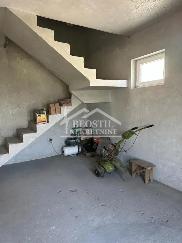 Prodaja, kuća, 135m², Stara Pazova, Srbija