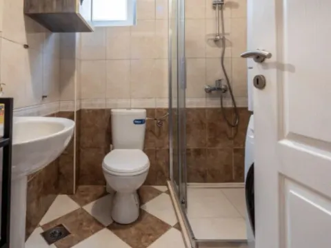 Sale, two bedroom apartment, 70m², Gruda, Cetinje - image 13