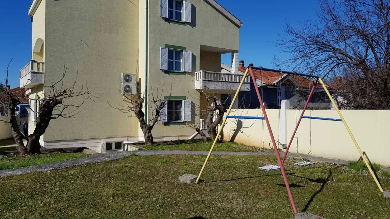 Prodaja, kuća, 489m², Podgorica, Crna Gora