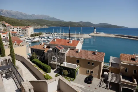 Rent, two bedroom apartment, 125m², Luštica Bay, Tivat - image 18