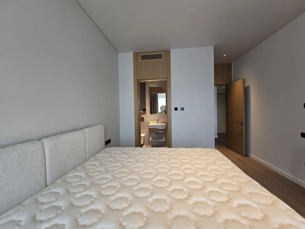 Rent, two bedroom apartment, 93m², Tivat, Crna Gora