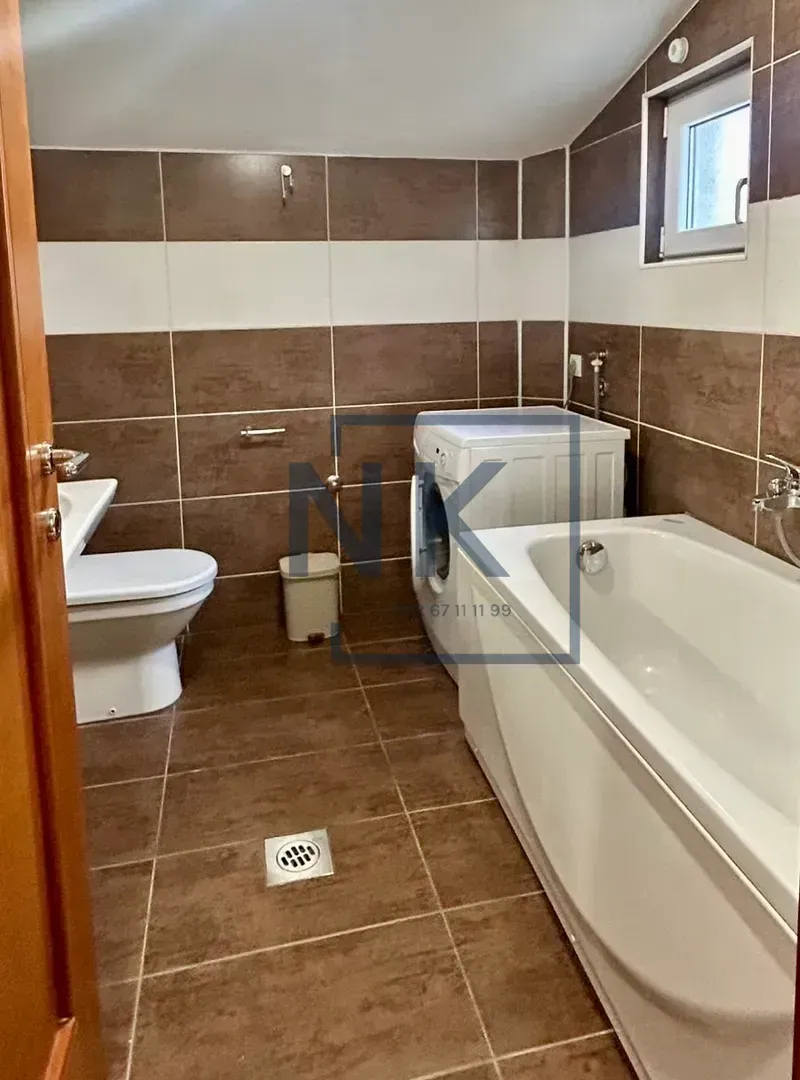 Izdavanje, kuća, 220m², Konik, Podgorica