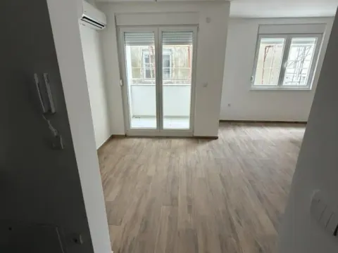 Sale, three bedroom apartment, 71m², Adice, Novi Sad Sve Podlokacije - image 2
