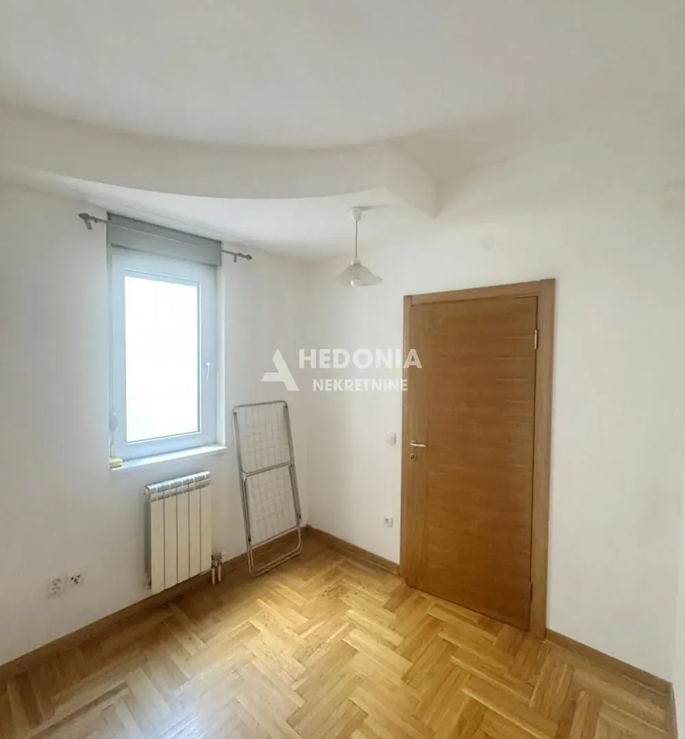 Sale, two bedroom apartment, 57m², Đeram Pijaca, Beograd