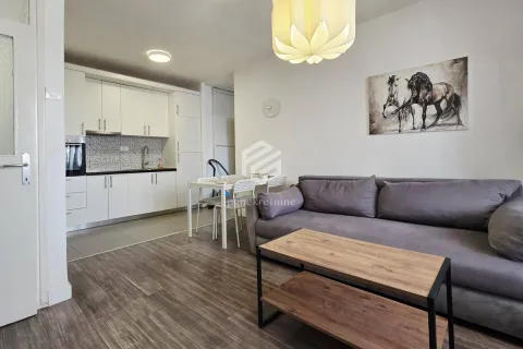 Prodaja, jednosoban stan, 46m², Preko Morače, Podgorica - image 5