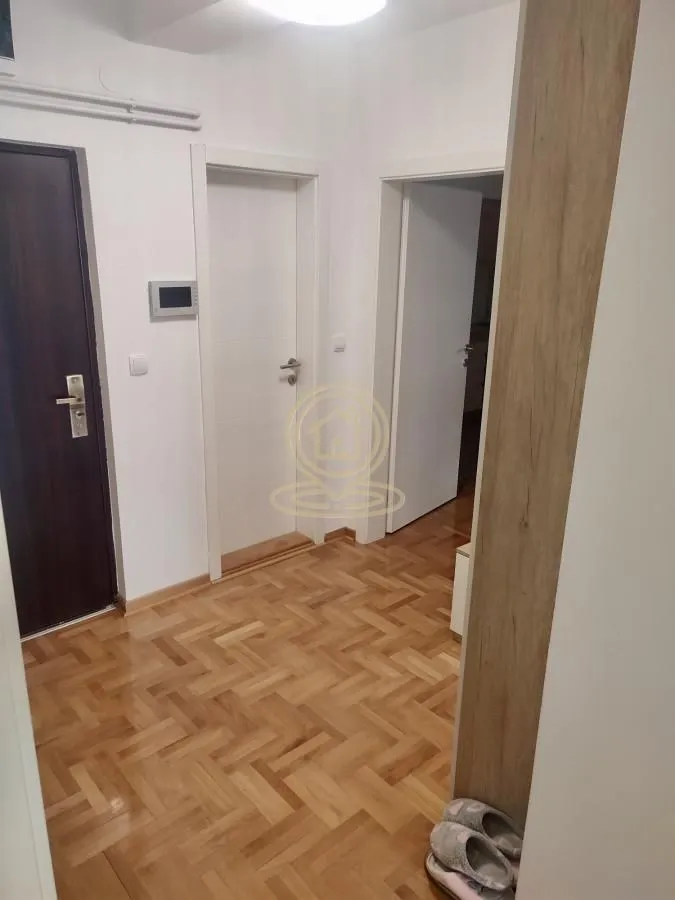 Rent, three bedroom apartment, 72m², Palilula, Niš