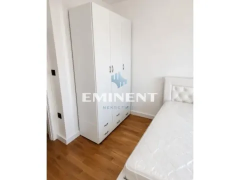 Izdavanje, dvosoban stan, 41m², Zemun Gornji Grad, Zemun Sve Podlokacije - image 7