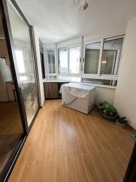 Izdavanje, dvosoban stan, 75m², Blok 6, Podgorica - image 7