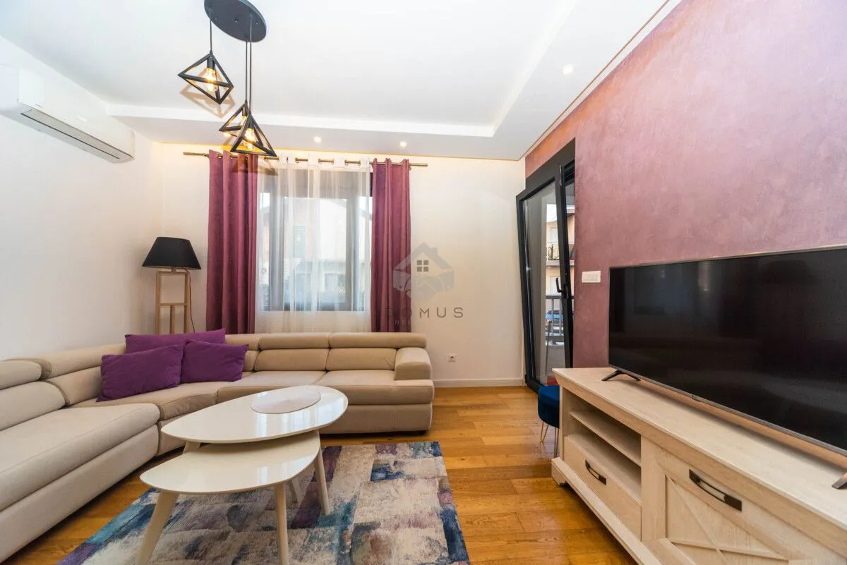 Rent, two bedroom apartment, 65m², Blok 9, Podgorica