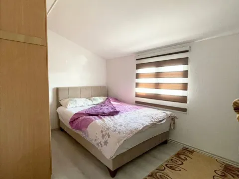 Izdavanje, dvosoban stan, 75m², Donji Kokoti, Podgorica - image 5