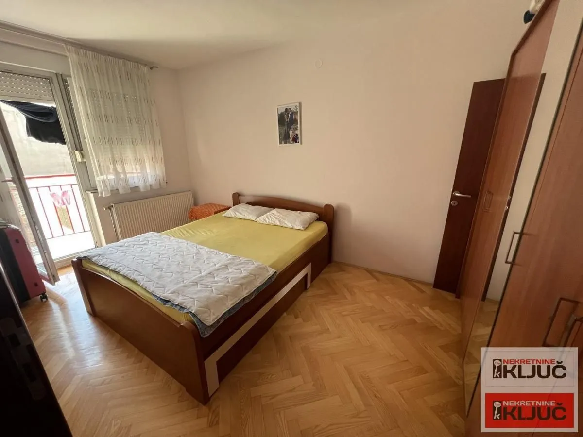 Prodaja, trosoban stan, 73m², Rotkvarija, Novi Sad Sve Podlokacije