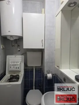 Izdavanje, jednosoban stan, 27m², Bulevar Oslobodjenja, Novi Sad Sve Podlokacije - image 7