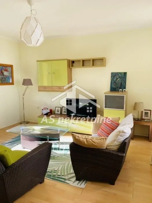 Prodaja, dvosoban stan, 60m², Voždovačka Crkva, Voždovac Sve Podlokacije
