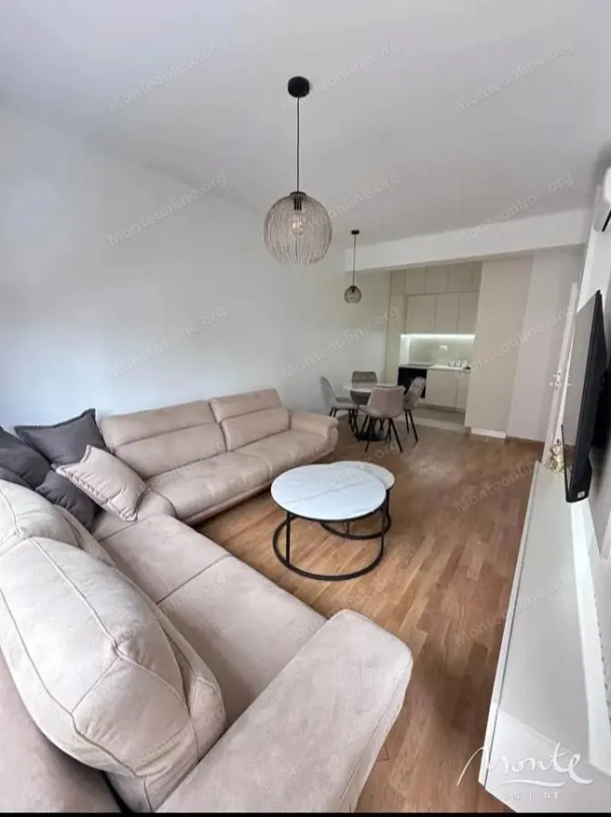 Prodaja, jednosoban stan, 45m², Zabjelo, Podgorica