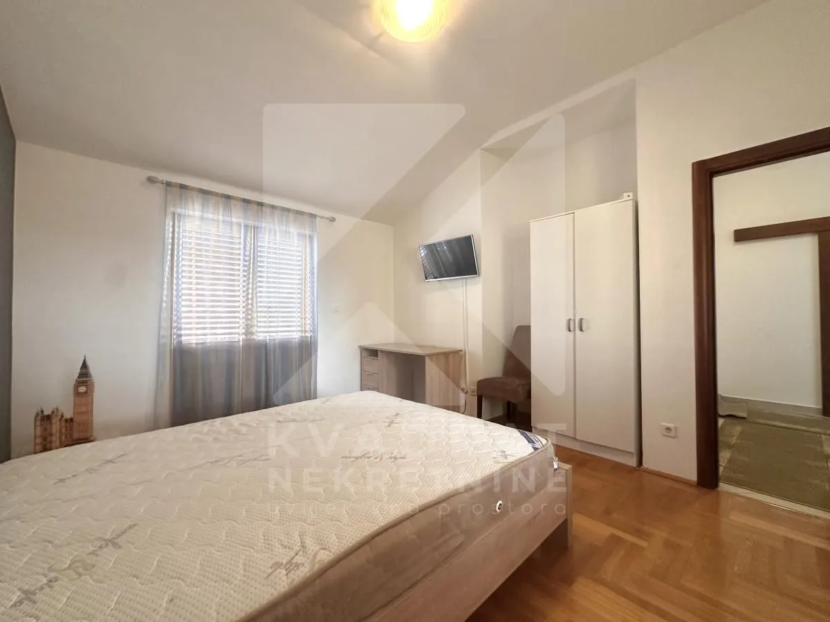 Rent, house, 326m², Stari Aerodrom, Podgorica