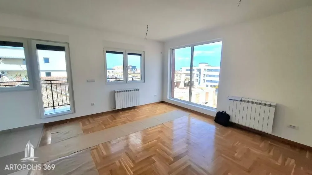 Sale, two bedroom apartment, 43m², Ledine, Beograd