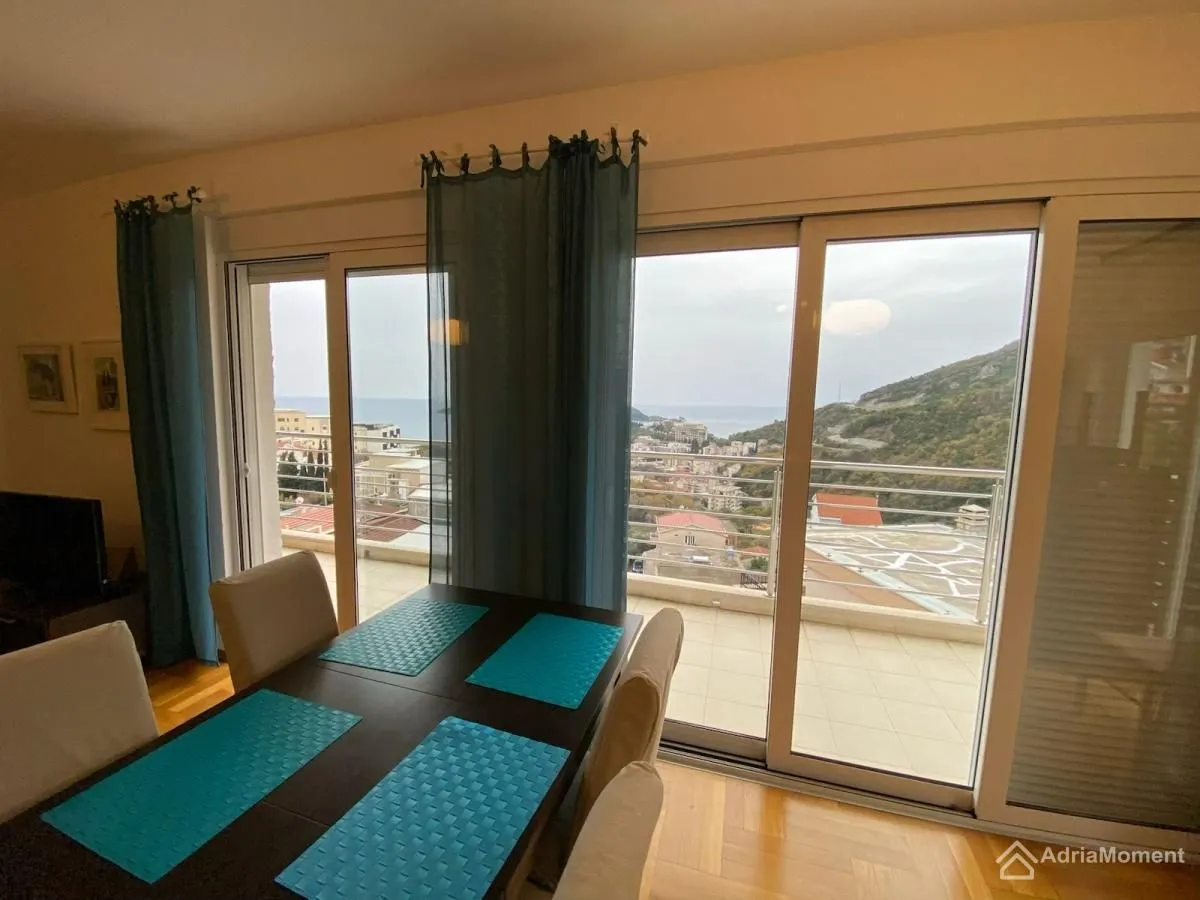 Sale, two bedroom apartment, 98m², Bečići, Budva