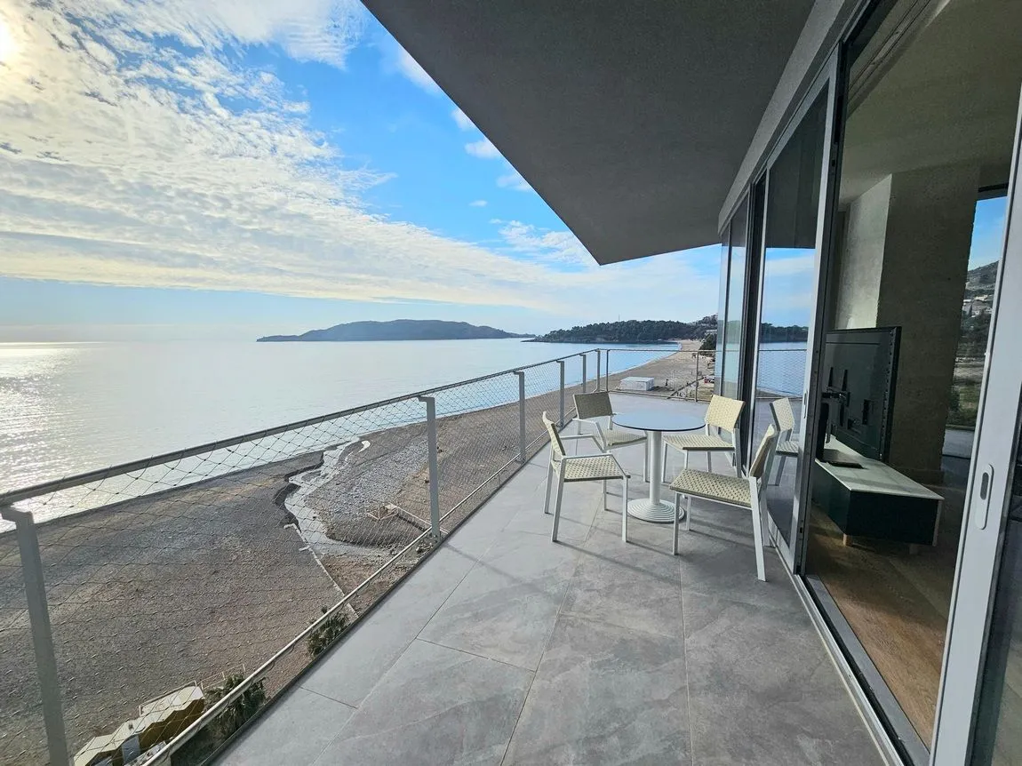 Sale, two bedroom apartment, 131m², Rafailovići, Budva