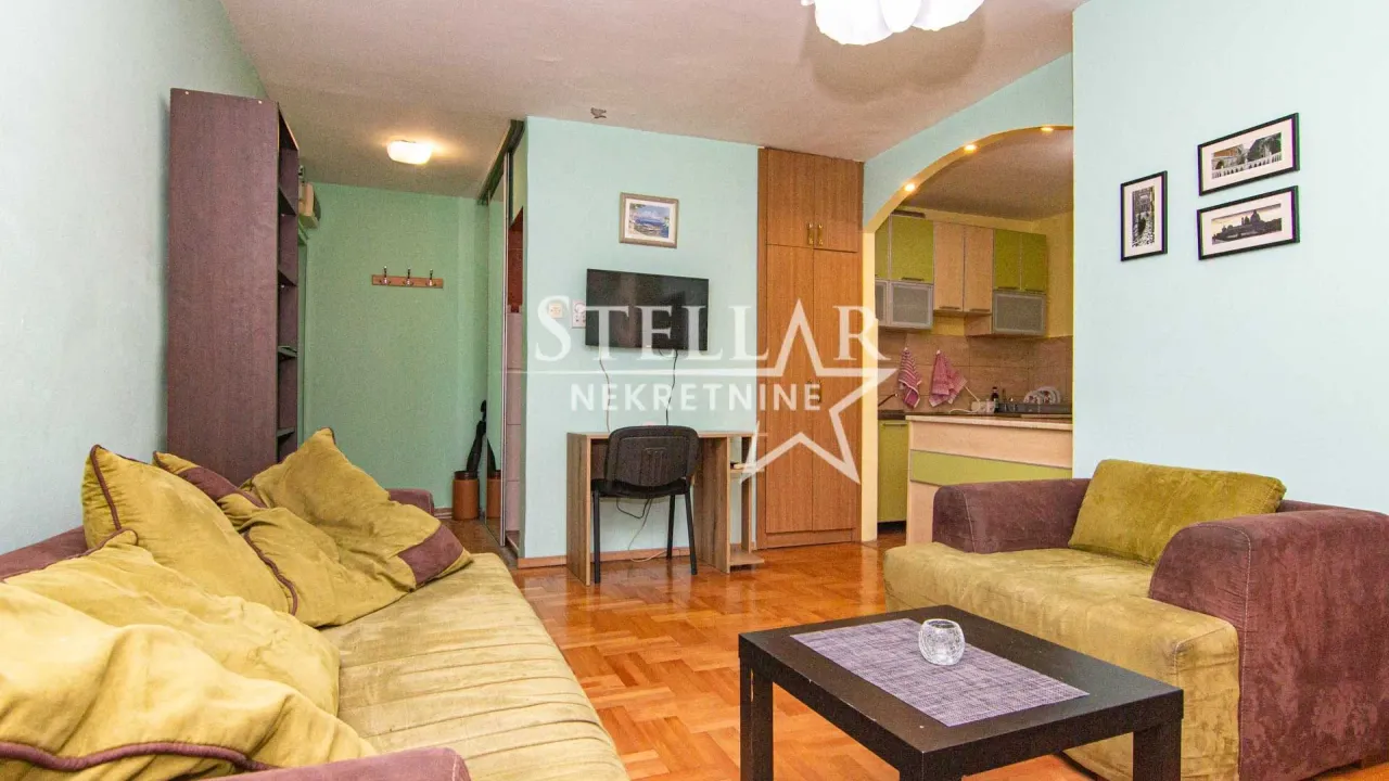 Rent, one bedroom apartment, 38m², Blok 5, Podgorica