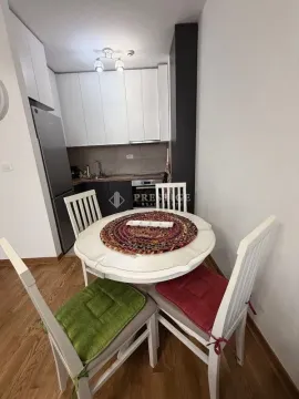 Izdavanje, jednosoban stan, 45m², City Kej, Podgorica - image 4