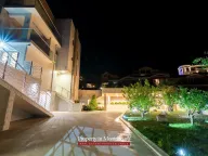 Sale, house, 400m², Bečići, Budva - image 48