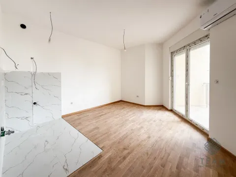 Prodaja, garsonjera, 29m², Zabjelo, Podgorica - image 1