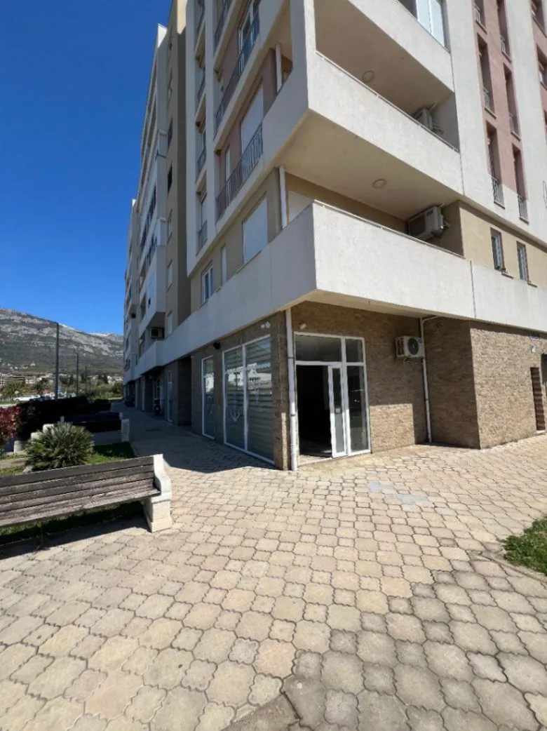 Sale, office space, 90m², Centar, Bar