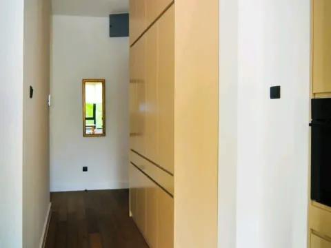 Prodaja, dvosoban stan, 80m², Tivat, Crna Gora - image 7