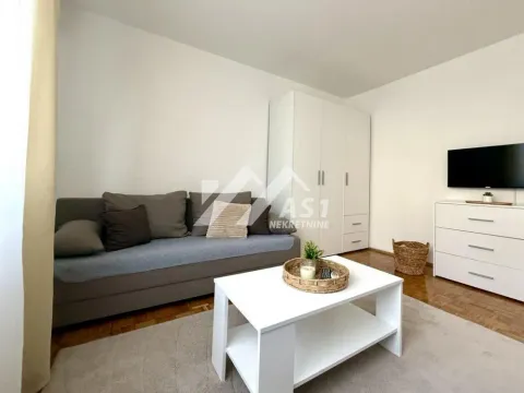 Izdavanje, jednosoban stan, 31m², Grbavica, Novi Sad Sve Podlokacije - image 2