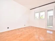 Izdavanje, dvosoban stan, 70m2, Gornja Gorica, Podgorica
