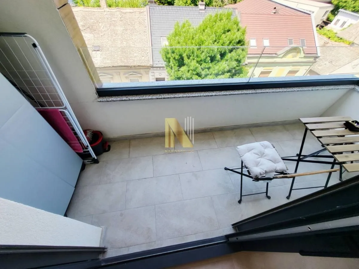 Izdavanje, trosoban stan, 73m², Centar, Novi Sad