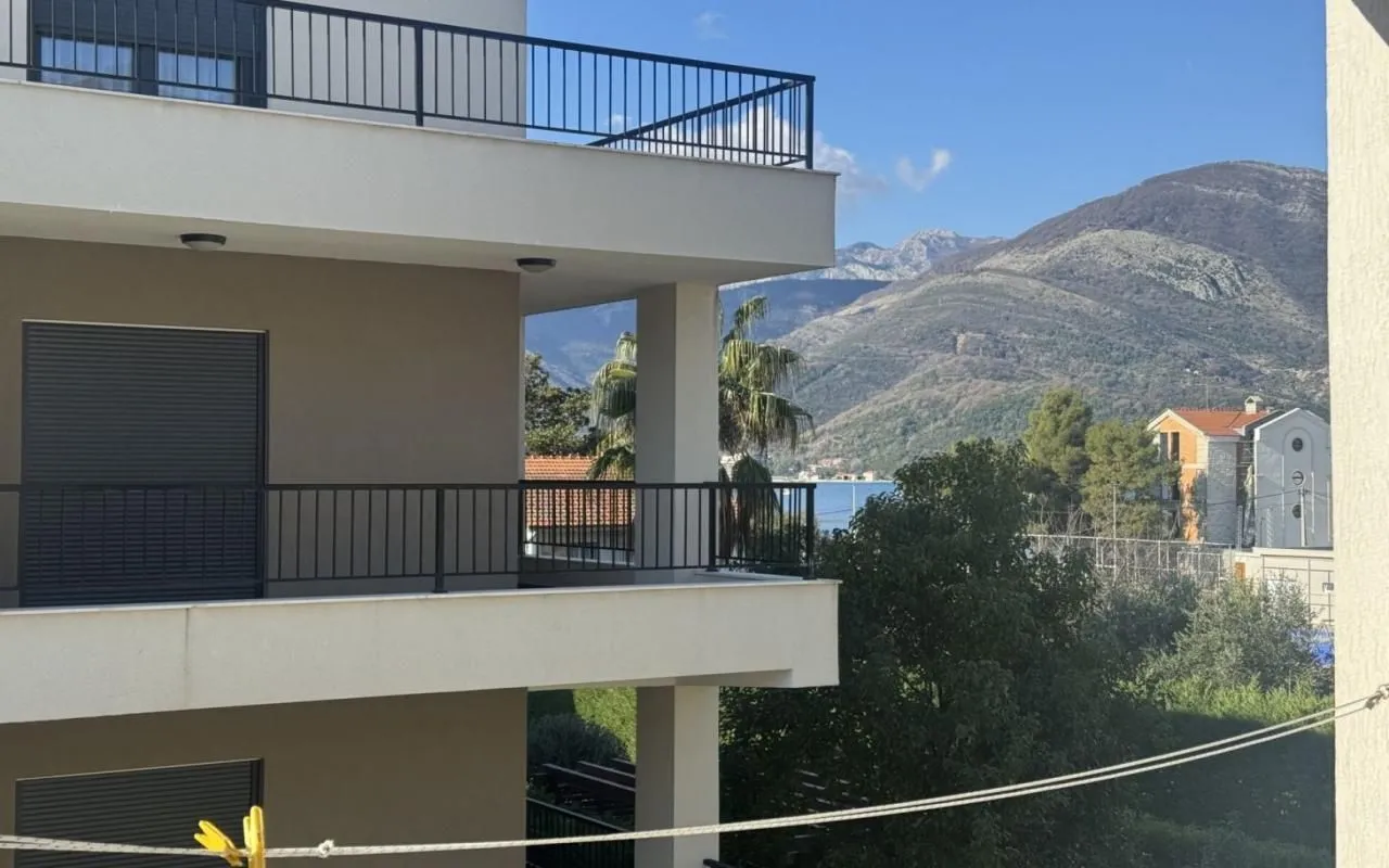 Prodaja, dvosoban stan, 51m², Donja Lastva, Tivat